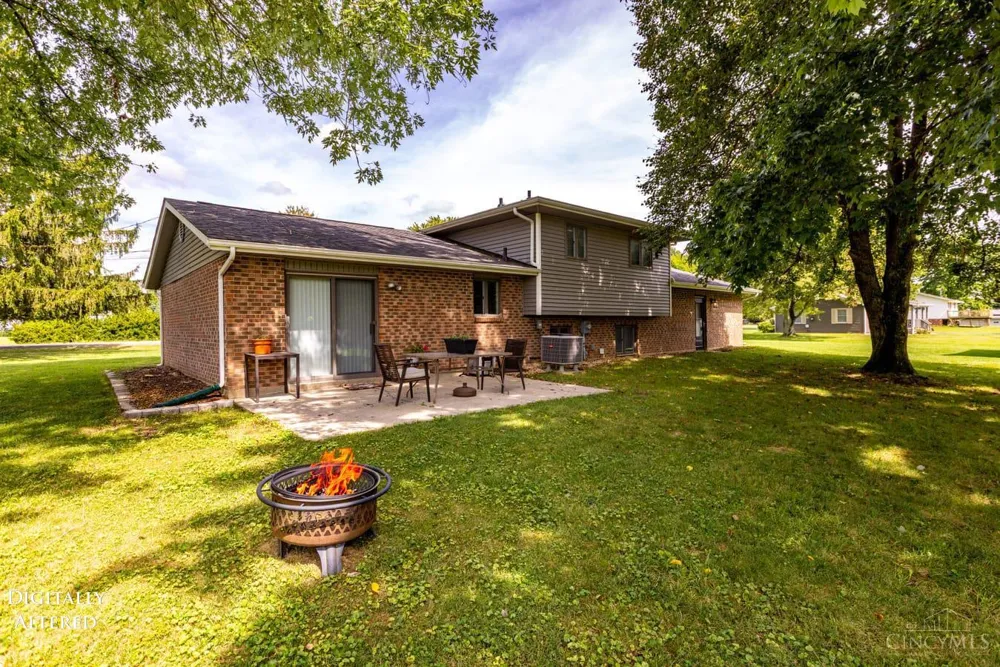 4953 Brant Road Salem, OH 45152