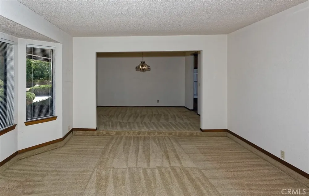 13564 Quapaw Road Apple Valley, CA 92308