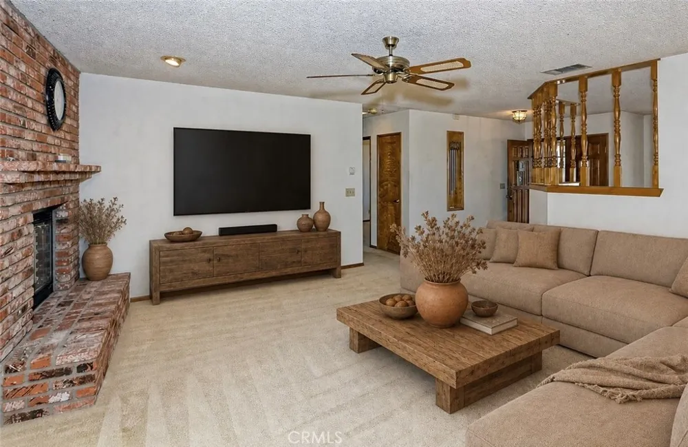 13564 Quapaw Road Apple Valley, CA 92308