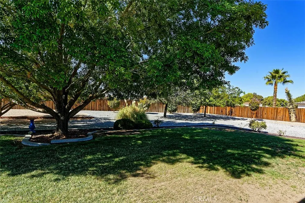13564 Quapaw Road Apple Valley, CA 92308