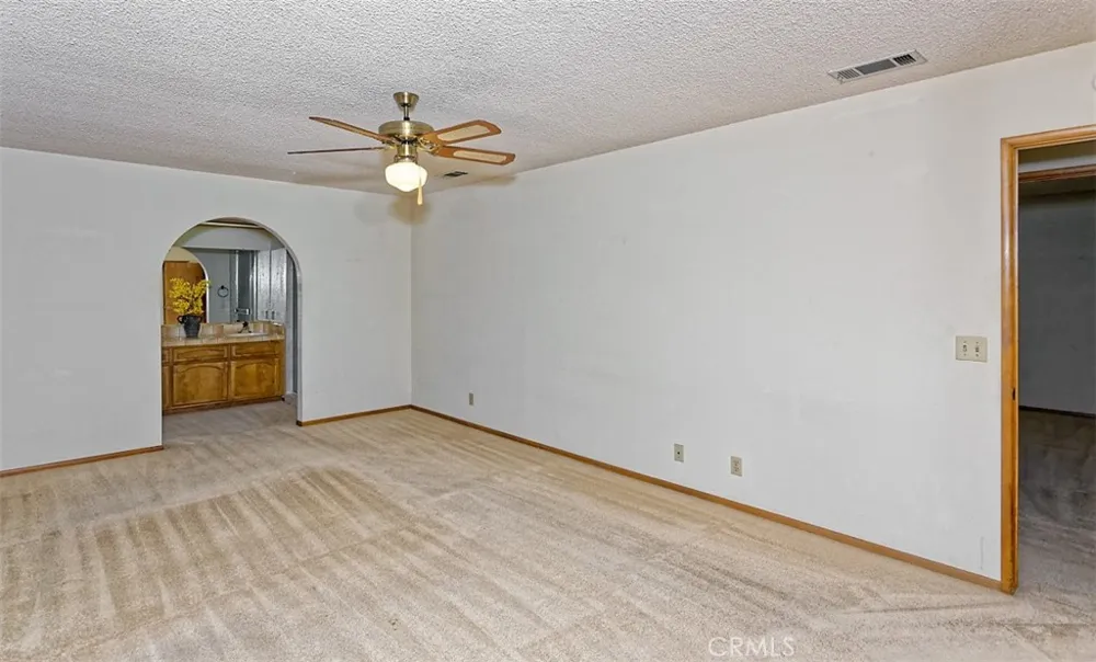 13564 Quapaw Road Apple Valley, CA 92308