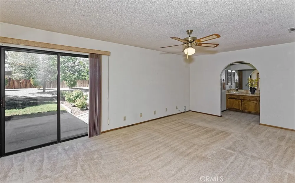 13564 Quapaw Road Apple Valley, CA 92308