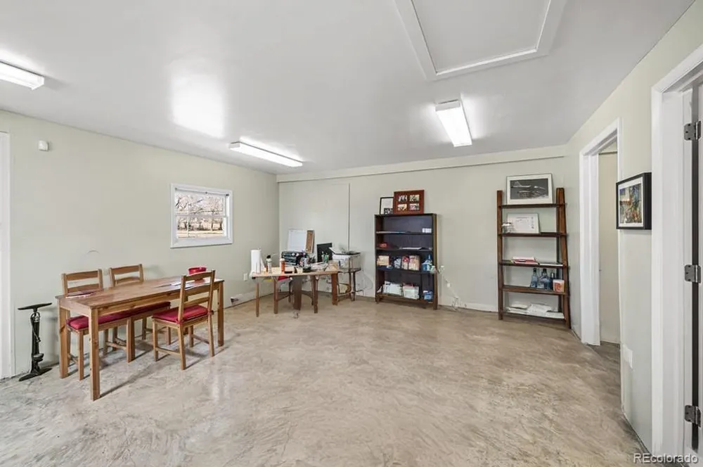 302 Meade Avenue Pueblo, CO 81001