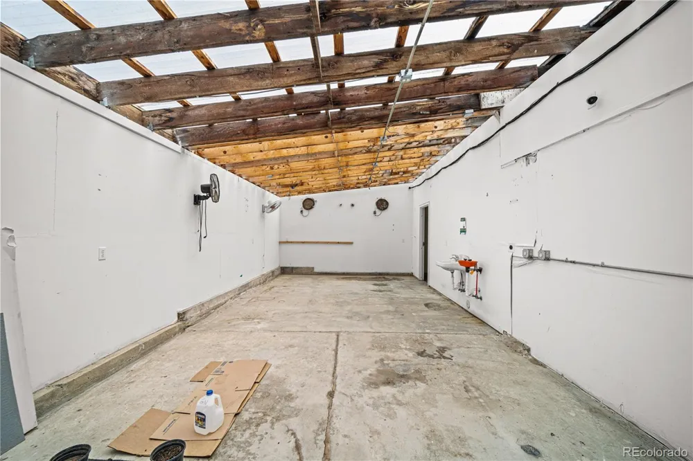 302 Meade Avenue Pueblo, CO 81001