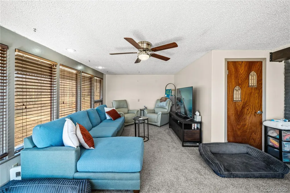302 Meade Avenue Pueblo, CO 81001