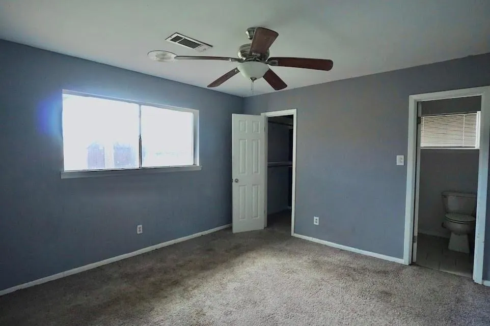 324 Pine Street Lake Jackson, TX 77566