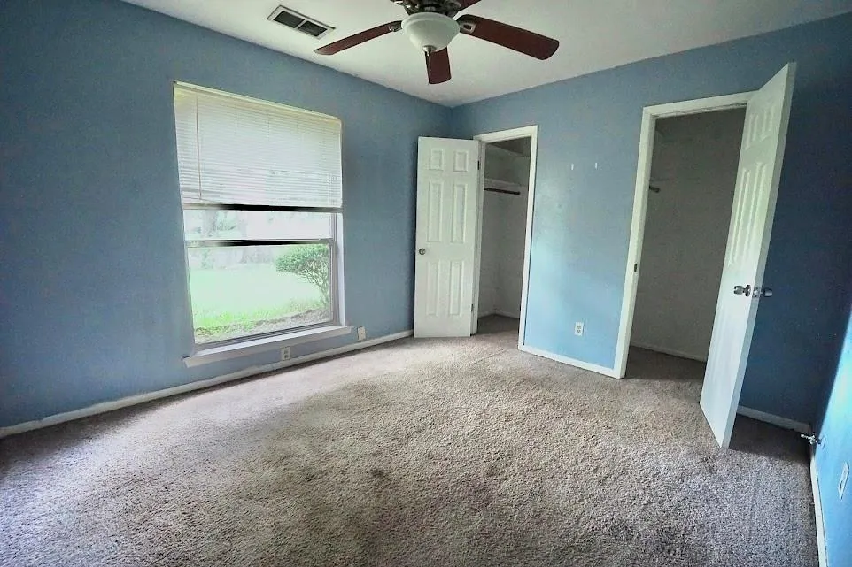324 Pine Street Lake Jackson, TX 77566