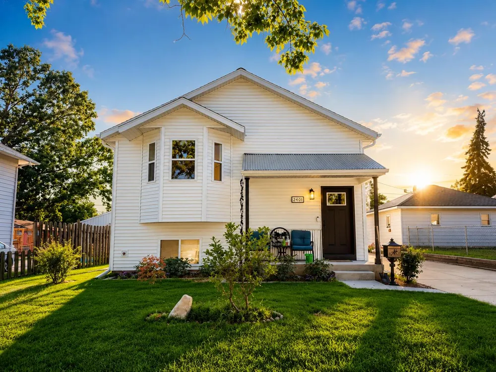 2401 Lamar Avenue SW Wyoming, MI 49519