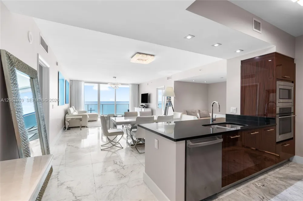 3951 S Ocean Dr #1002 Hollywood, FL 33019