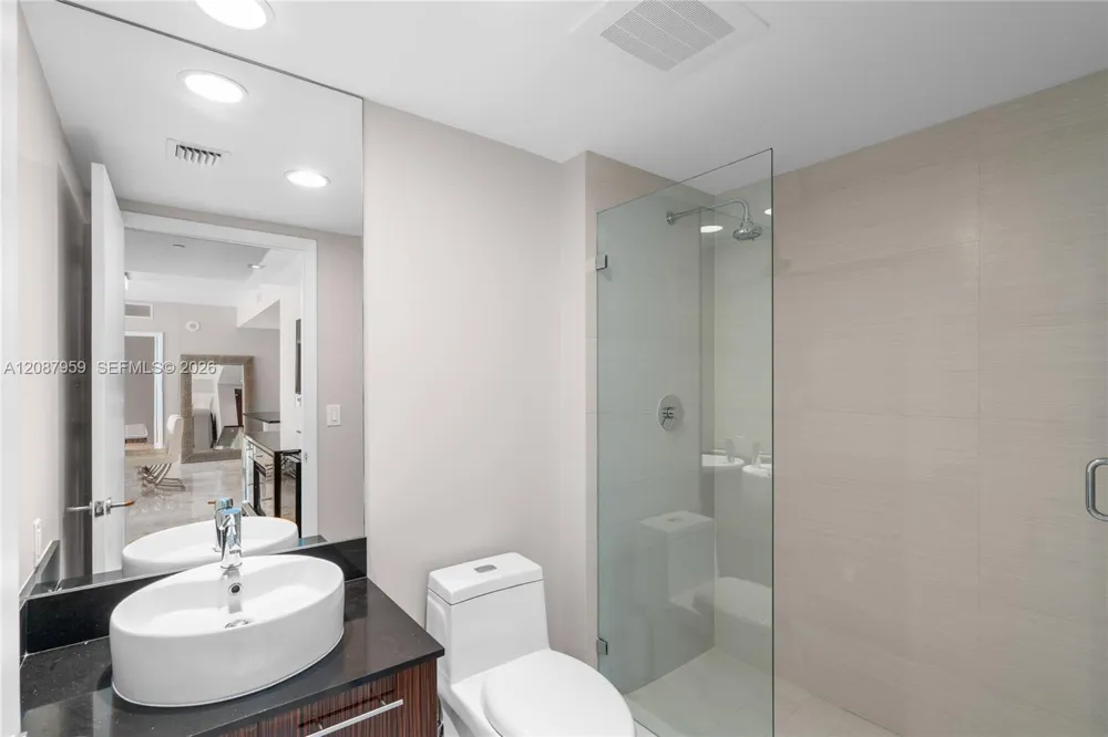 3951 S Ocean Dr #1002 Hollywood, FL 33019