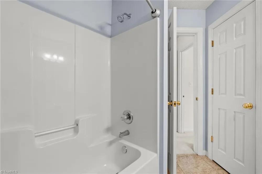 3803 Mulberry Lane High Point, NC 27265
