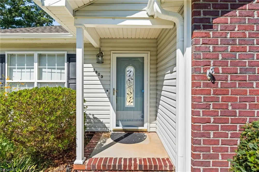 3803 Mulberry Lane High Point, NC 27265