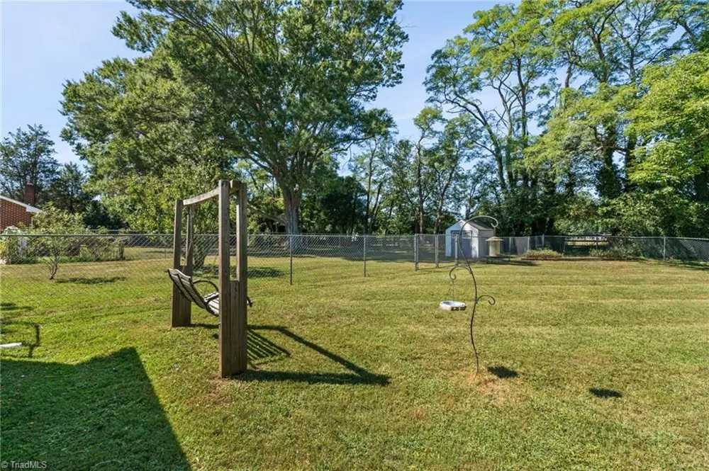 3803 Mulberry Lane High Point, NC 27265