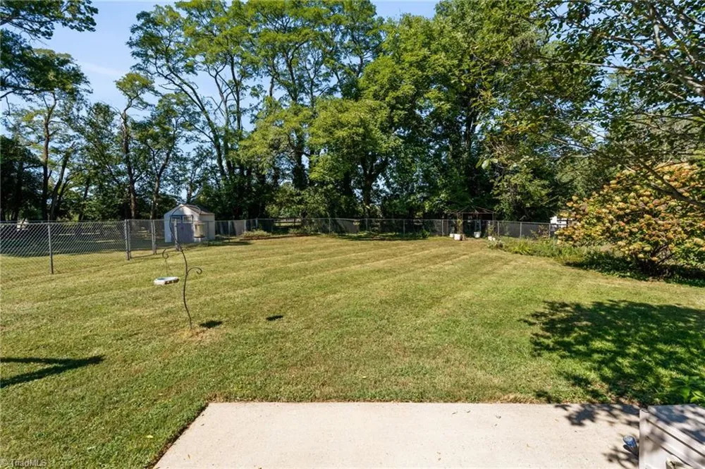 3803 Mulberry Lane High Point, NC 27265