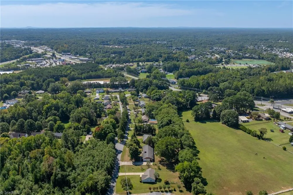 3803 Mulberry Lane High Point, NC 27265