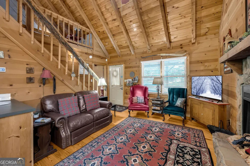 445 Skyview CIR Clarkesville, GA 30523