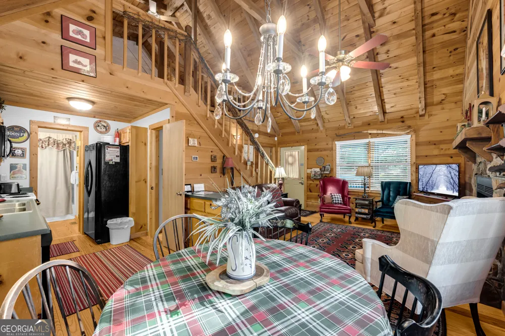 445 Skyview CIR Clarkesville, GA 30523