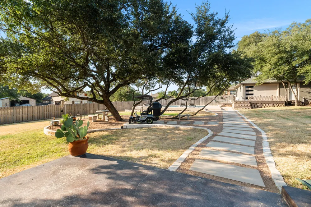 123 Archstone Loop Belton, TX 76513