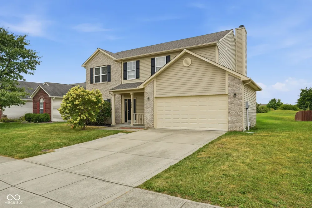 5320 Sandwood Drive Indianapolis, IN 46235