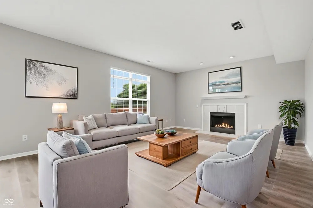 5320 Sandwood Drive Indianapolis, IN 46235