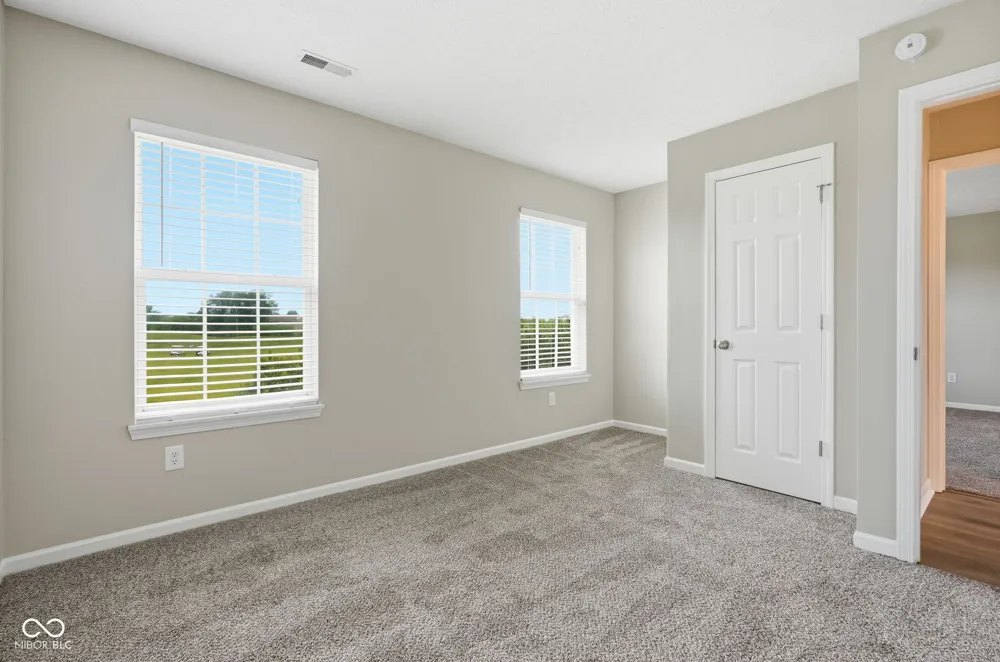 5320 Sandwood Drive Indianapolis, IN 46235