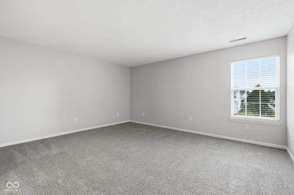 5320 Sandwood Drive Indianapolis, IN 46235
