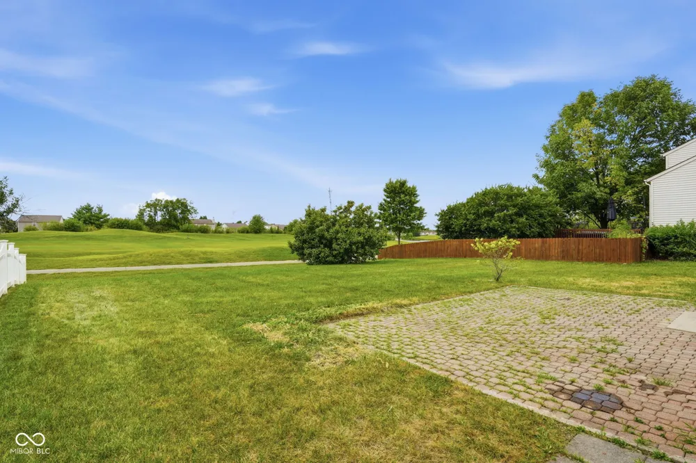 5320 Sandwood Drive Indianapolis, IN 46235