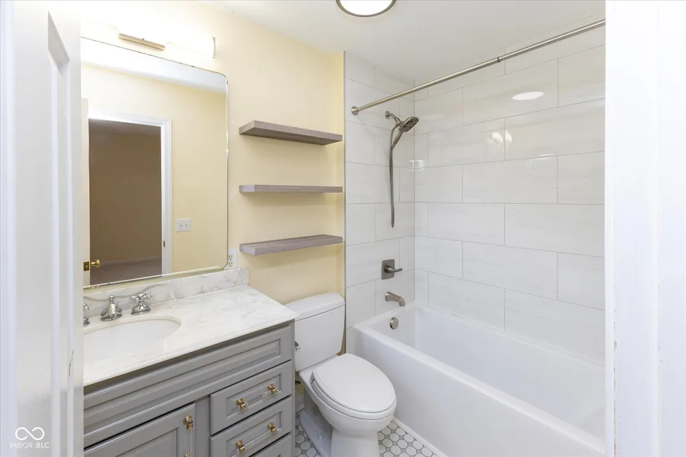 14906 Copper Tree Way Carmel, IN 46033