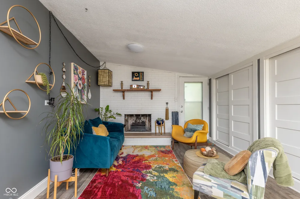 1284 Edmondson Avenue Indianapolis, IN 46219