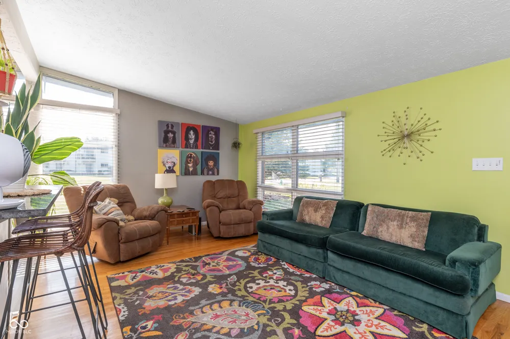 1284 Edmondson Avenue Indianapolis, IN 46219