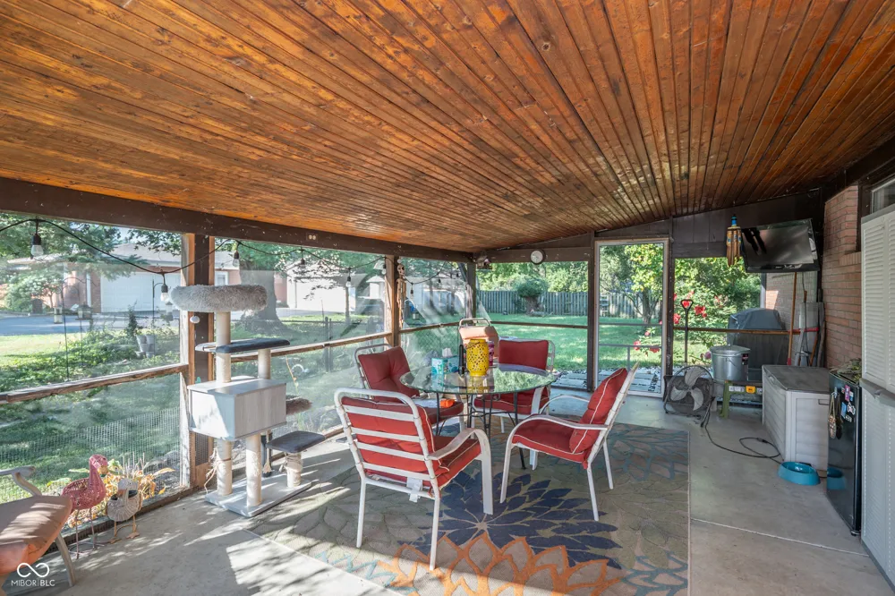 1284 Edmondson Avenue Indianapolis, IN 46219