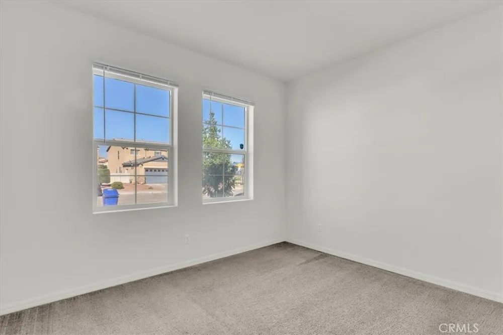 16604 Desert Lily Victorville, CA 92394