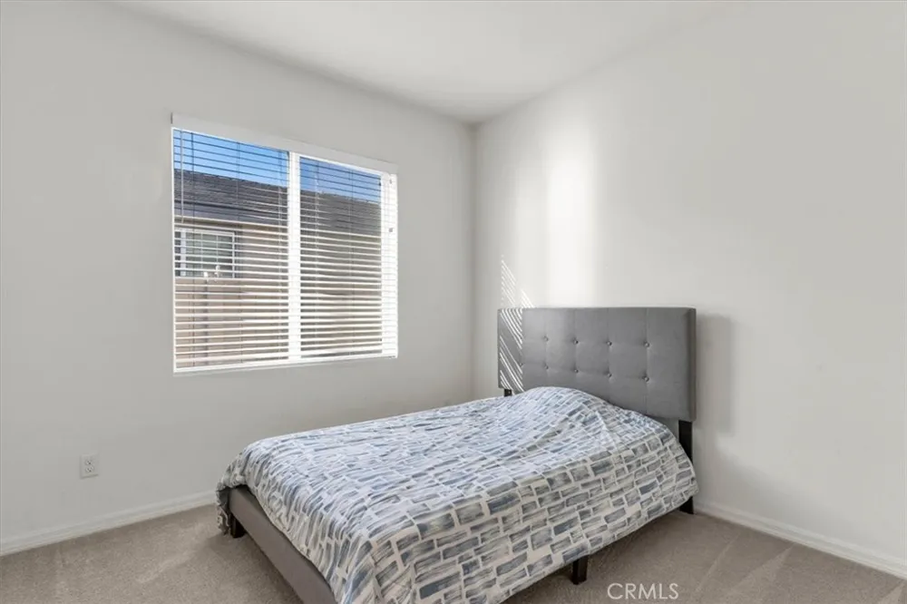 16604 Desert Lily Victorville, CA 92394