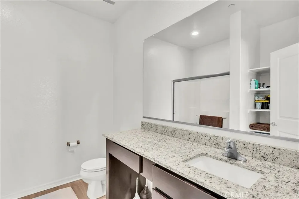 16604 Desert Lily Victorville, CA 92394