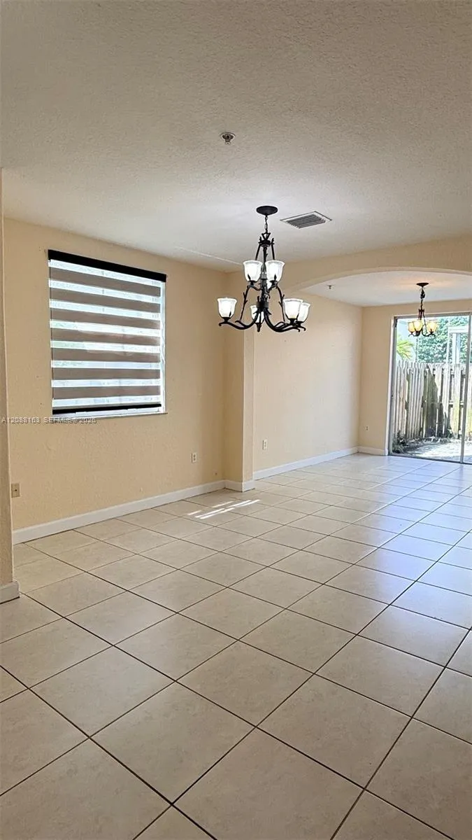 8177 W 36th Ave #7 Hialeah, FL 33018