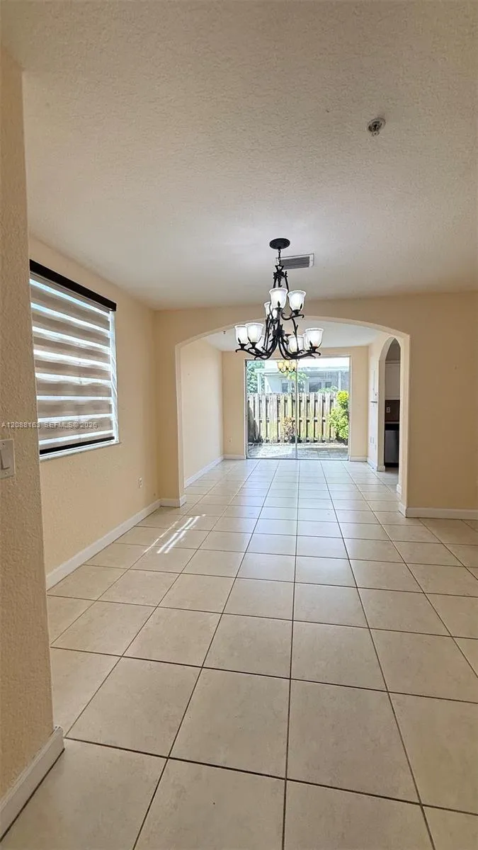 8177 W 36th Ave #7 Hialeah, FL 33018