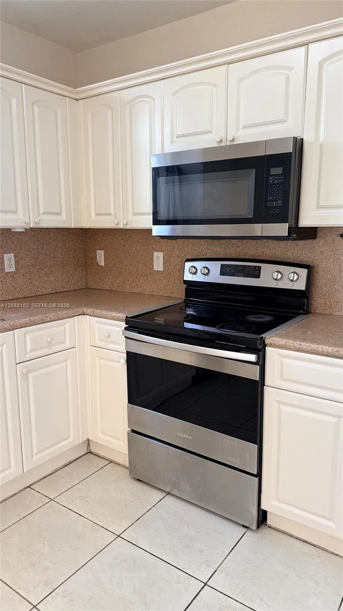 8177 W 36th Ave #7 Hialeah, FL 33018