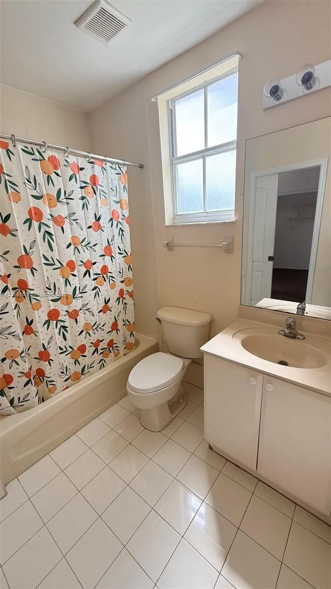 8177 W 36th Ave #7 Hialeah, FL 33018