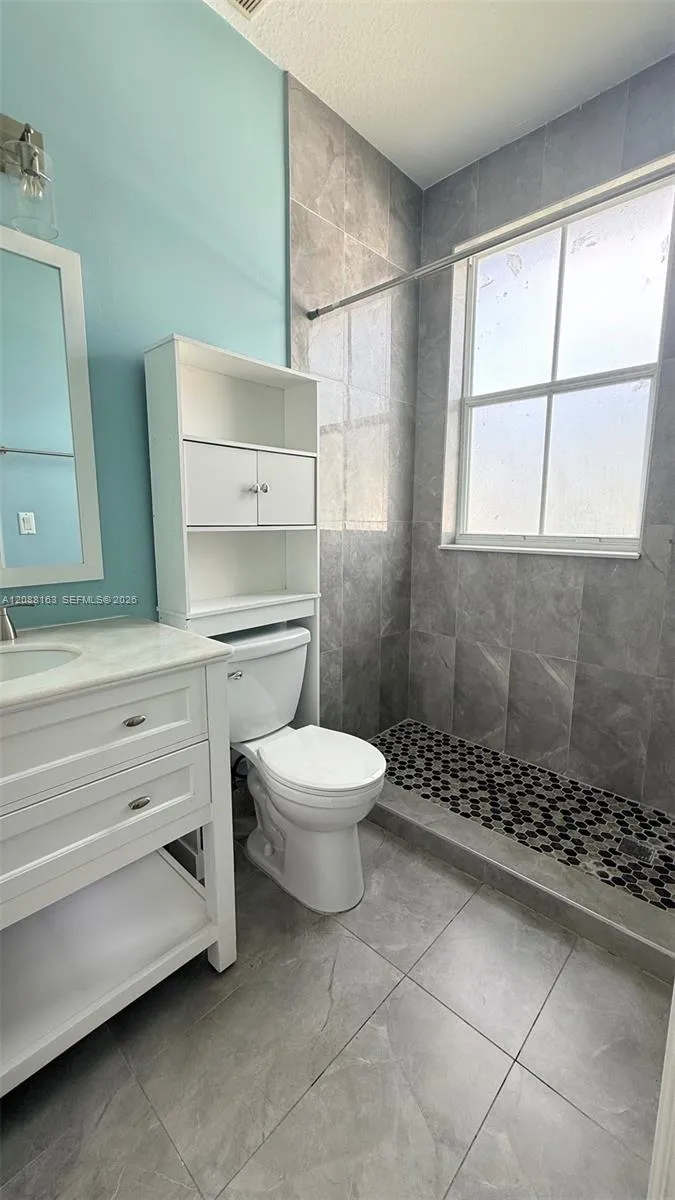 8177 W 36th Ave #7 Hialeah, FL 33018