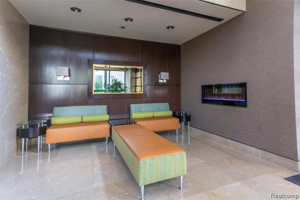1001 W Jefferson Avenue #17I Detroit City, MI 48226