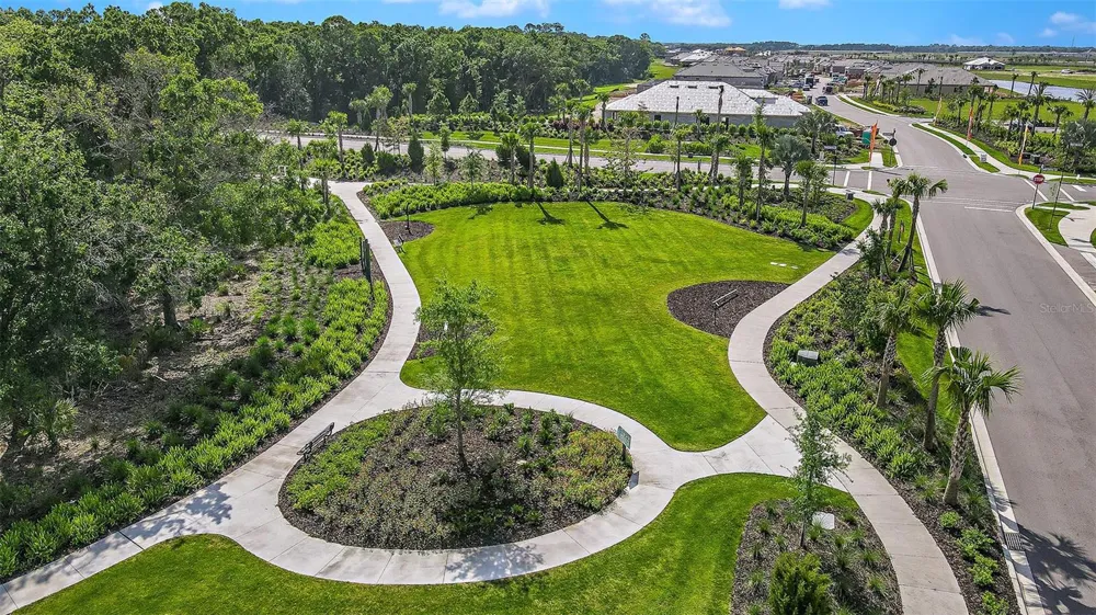 3258 ALBA CIRCLE Bradenton, FL 34211