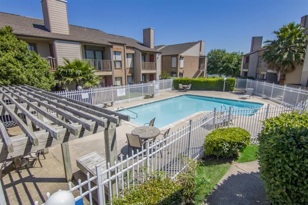 3220 69th Street #A8 Galveston, TX 77551