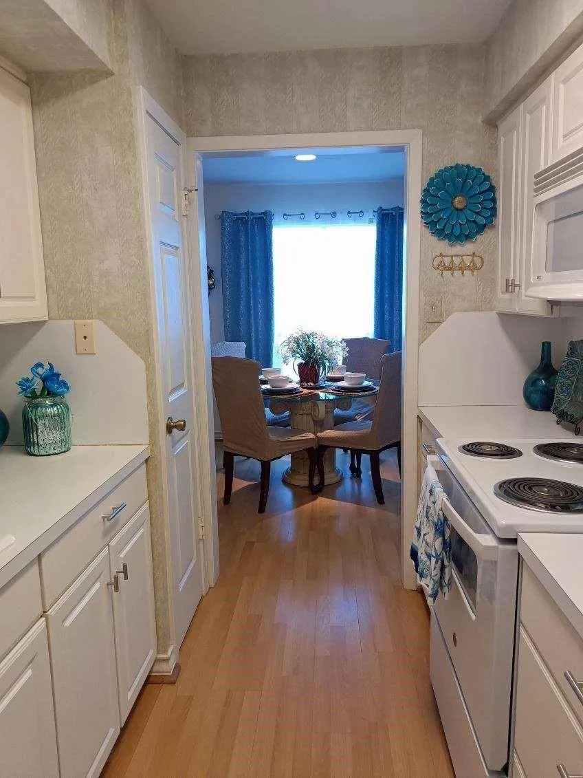 3220 69th Street #A8 Galveston, TX 77551
