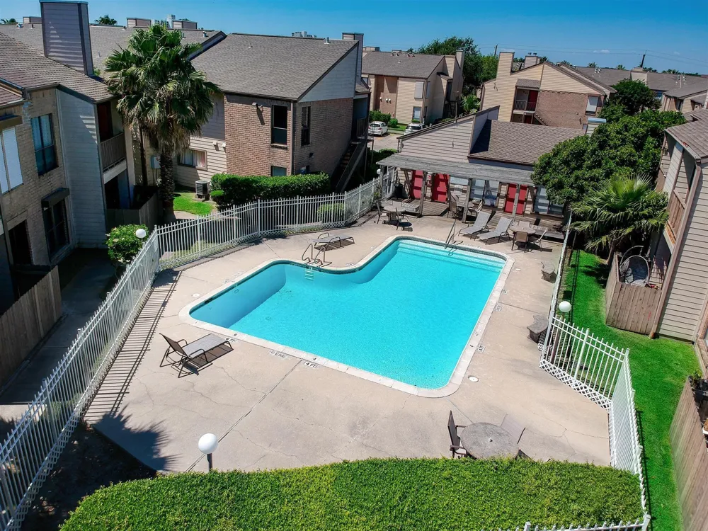 3220 69th Street #A8 Galveston, TX 77551