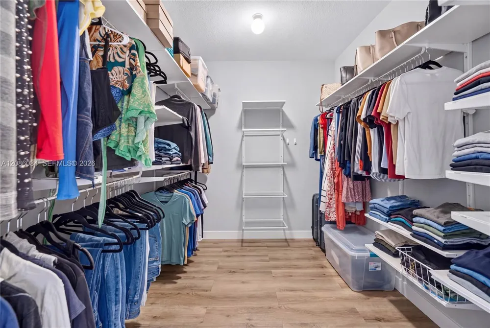 12956 SW 134th Ter Miami, FL 33186