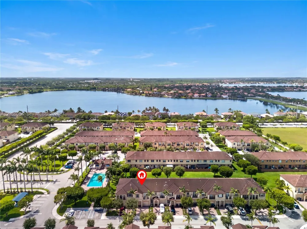 12956 SW 134th Ter Miami, FL 33186