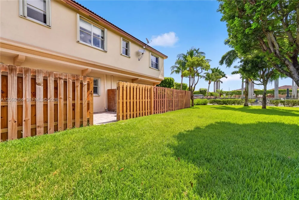 12956 SW 134th Ter Miami, FL 33186