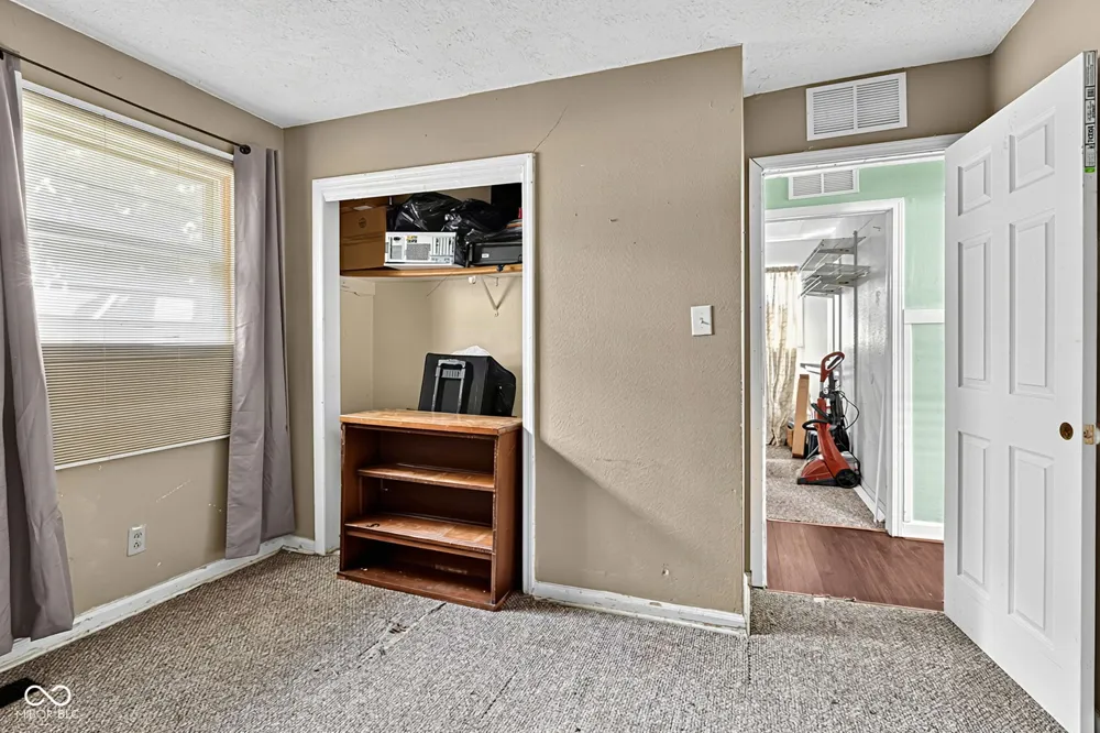 3233 Arsenal Avenue Indianapolis, IN 46218