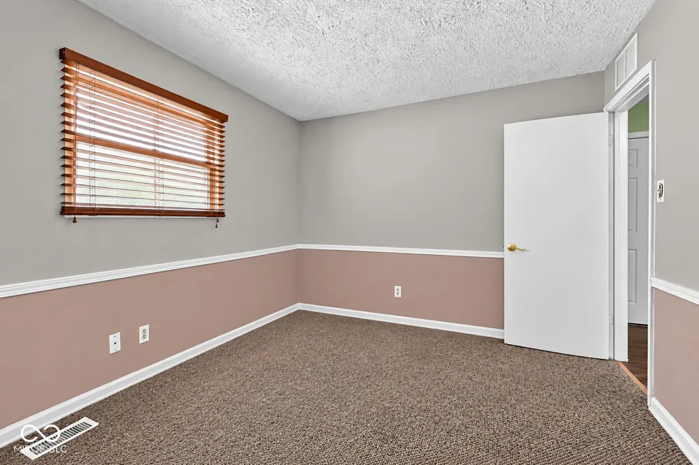 3233 Arsenal Avenue Indianapolis, IN 46218
