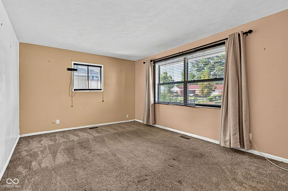 3233 Arsenal Avenue Indianapolis, IN 46218